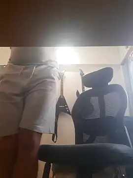 Snapshot of the_indian_dick_u_want chatting on February 21, 7:10 pm the indian dick u want online show from February 21, 7:10 pm