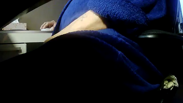 suedel65 online show from April 6, 4:46 am