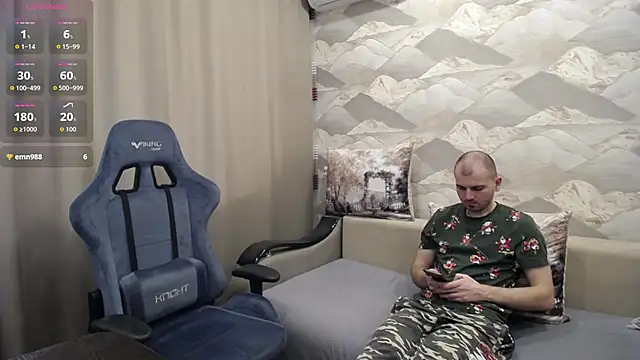 SerzhKorol1 online show from May 16, 10:36 am