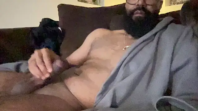 Snapshot of waveonce- chatting on November 9, 8:51 am waveonce- online show from November 9, 8:51 am