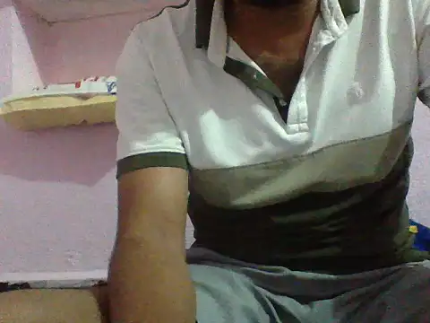 Snapshot of Tushar7972 chatting on October 30, 4:30 pm Tushar7972 online show from October 30, 4:30 pm