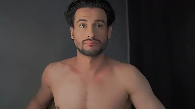 Keen   Luckystrike online show from December 18, 8:20 am