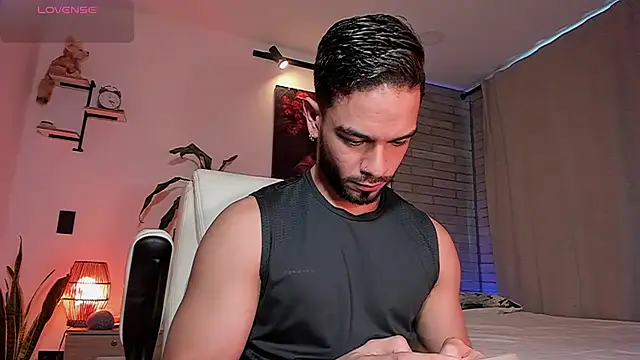 Josseph1  online show from July 14, 10:49 pm