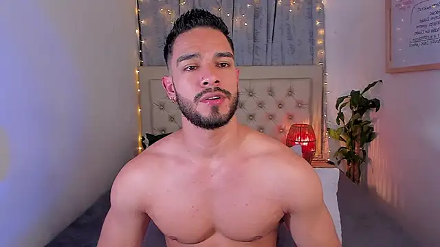 Snapshot of Josseph1_ chatting on December 7, 12:42 am Josseph1  online show from December 7, 12:42 am