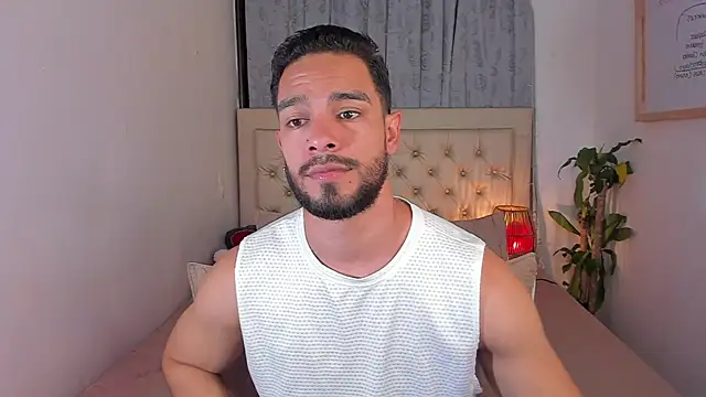 Snapshot of Josseph1_ chatting on January 12, 12:49 am Josseph1  online show from January 12, 12:49 am