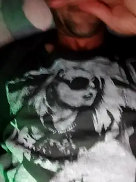 Snapshot of Eln1no69 chatting on October 3, 10:26 pm Eln1no69 online show from October 3, 10:26 pm