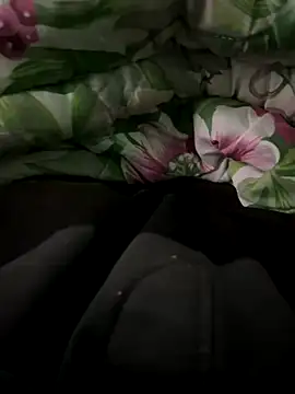 Ieatboth online show from November 6, 3:04 pm