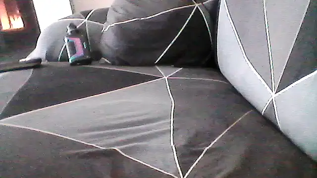 mickzizi online show from January 13, 10:30 am