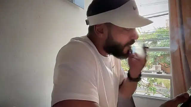 romeolovedark online show from January 6, 8:46 pm