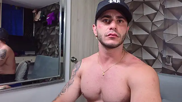 Latino stud4u online show from April 9, 2:53 am