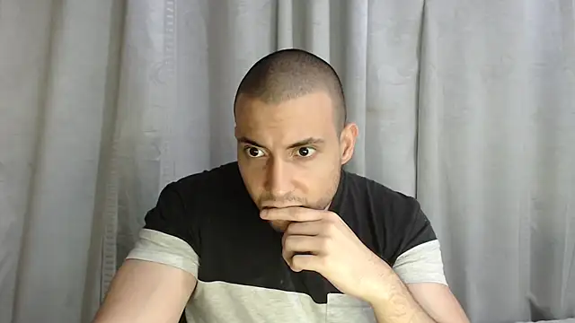 Armando 2002 online show from October 2, 2:59 am