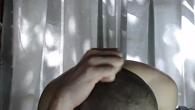 Armando 2002 online show from October 6, 7:07 pm