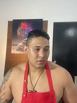 Colton Massif online show from March 12, 2:41 am