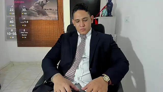 Colton Massif online show from March 20, 3:02 am