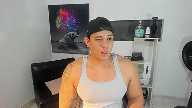 Colton Massif online show from February 4, 6:57 am