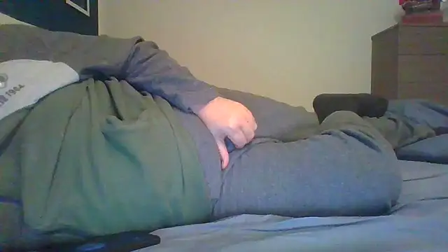 Snapshot of Anderrust chatting on December 26, 12:05 pm Anderrust online show from December 26, 12:05 pm