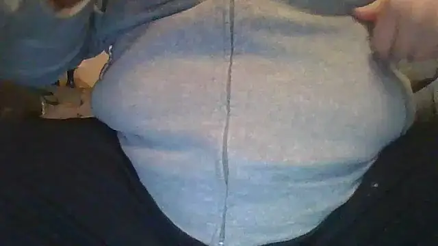 Snapshot of Anderrust chatting on December 28, 8:37 am Anderrust online show from December 28, 8:37 am