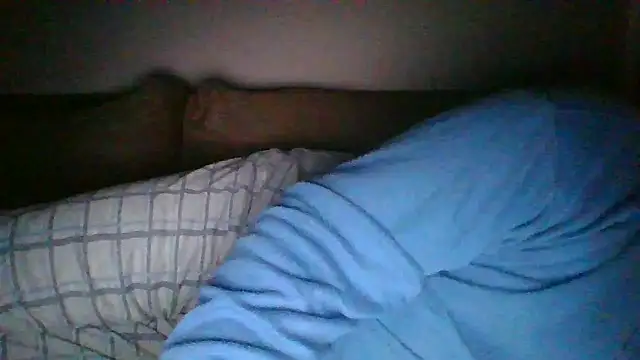 Snapshot of Anderrust chatting on February 4, 10:34 pm Anderrust online show from February 4, 10:34 pm