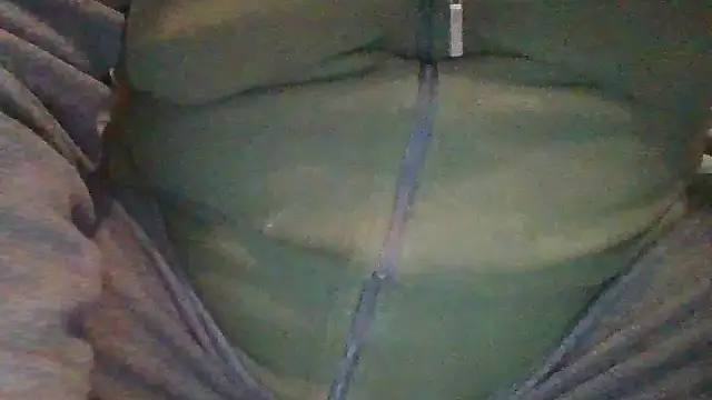 Snapshot of Anderrust chatting on December 23, 6:16 pm Anderrust online show from December 23, 6:16 pm