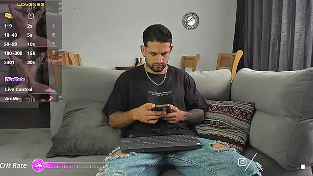 Davevilboy online show from October 14, 12:45 pm