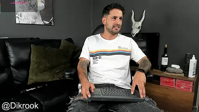 Davevilboy online show from January 28, 12:32 pm