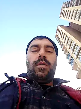 Snapshot of kevgir08 chatting on February 22, 1:23 pm kevgir08 online show from February 22, 1:23 pm