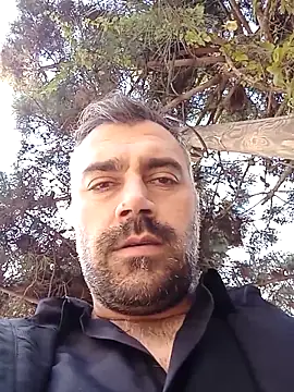 Snapshot of kevgir08 chatting on October 15, 2:24 pm kevgir08 online show from October 15, 2:24 pm