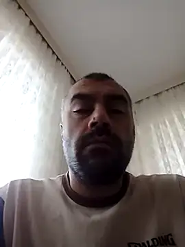 Snapshot of kevgir08 chatting on December 11, 10:37 am kevgir08 online show from December 11, 10:37 am