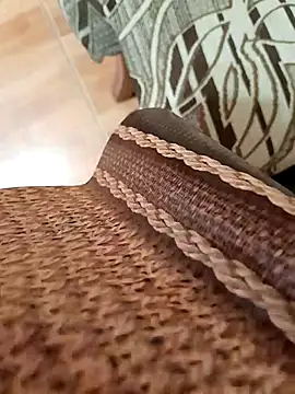 feet toes online show from February 22, 5:34 am