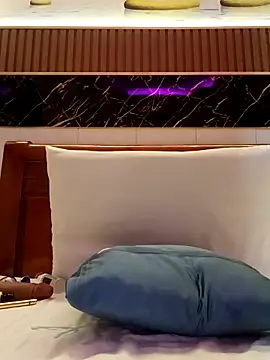 GayBotSG online show from February 17, 6:23 am