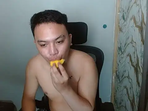 xsweetasian69x online show from April 4, 5:21 pm