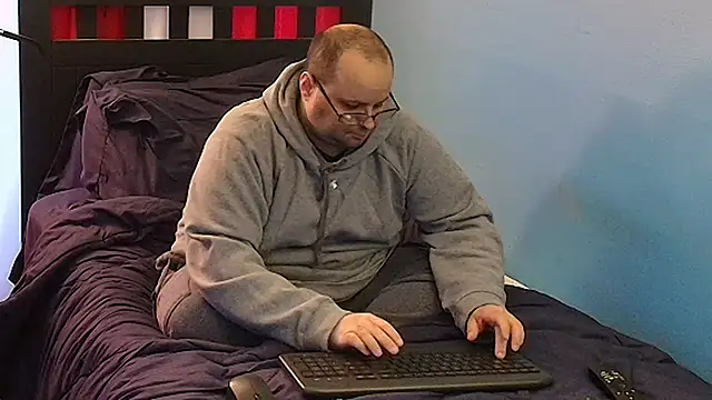 lefty15242 online show from February 11, 4:46 pm