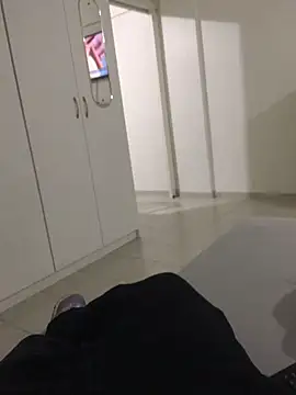 40fuckOldMan2 online show from February 21, 10:48 pm