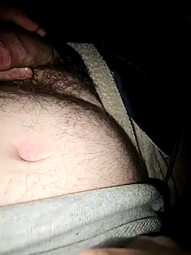 Snapshot of thefox92 chatting on December 12, 12:05 am thefox92 online show from December 12, 12:05 am