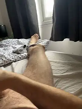 locallad88 online show from December 9, 10:32 am