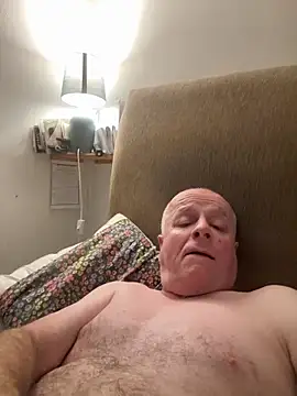 locallad88 online show from September 30, 10:57 pm