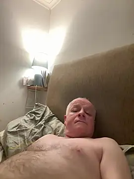 locallad88 online show from January 12, 8:14 pm