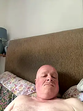 locallad88 online show from October 10, 2:00 pm