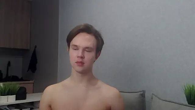 MartinMendez online show from February 17, 10:03 am