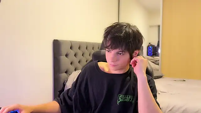 SasukeUhchiaa online show from March 19, 12:37 am