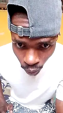 LULE37587001 online show from April 7, 7:52 am