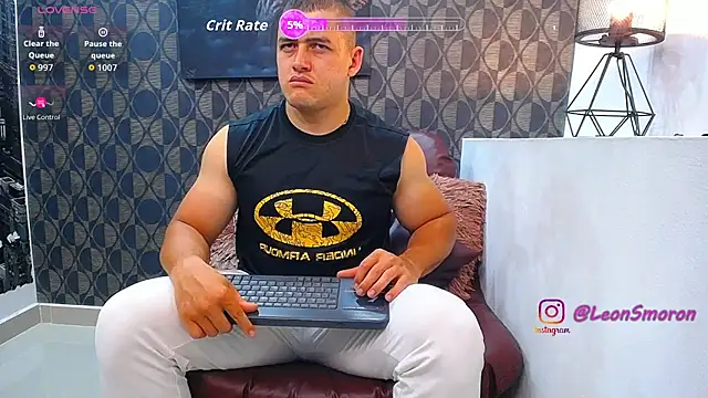 Leonsmoron online show from April 18, 3:41 am