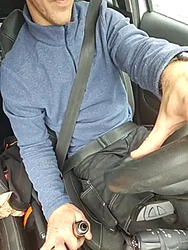 Snapshot of Xcoquinx chatting on October 20, 12:09 pm Xcoquinx online show from October 20, 12:09 pm