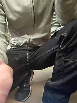 Snapshot of Xcoquinx chatting on October 1, 8:51 am Xcoquinx online show from October 1, 8:51 am