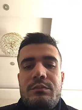 boyygirlls online show from February 3, 8:35 am