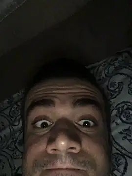 boyygirlls online show from December 21, 9:23 am