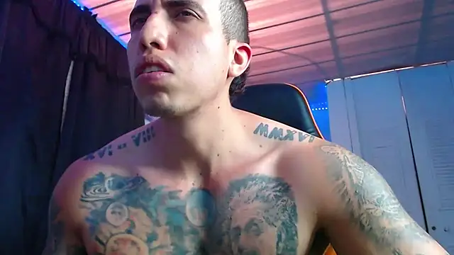 Adam Hudsond online show from September 29, 4:03 pm