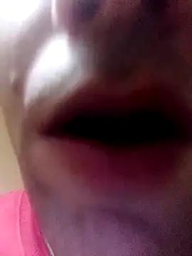 Snapshot of White_rabbit_ chatting on February 21, 8:49 pm White rabbit  online show from February 21, 8:49 pm