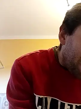 Snapshot of White_rabbit_ chatting on December 24, 9:39 am White rabbit  online show from December 24, 9:39 am