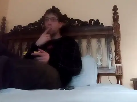 Snapshot of White_rabbit_ chatting on January 14, 4:18 pm White rabbit  online show from January 14, 4:18 pm